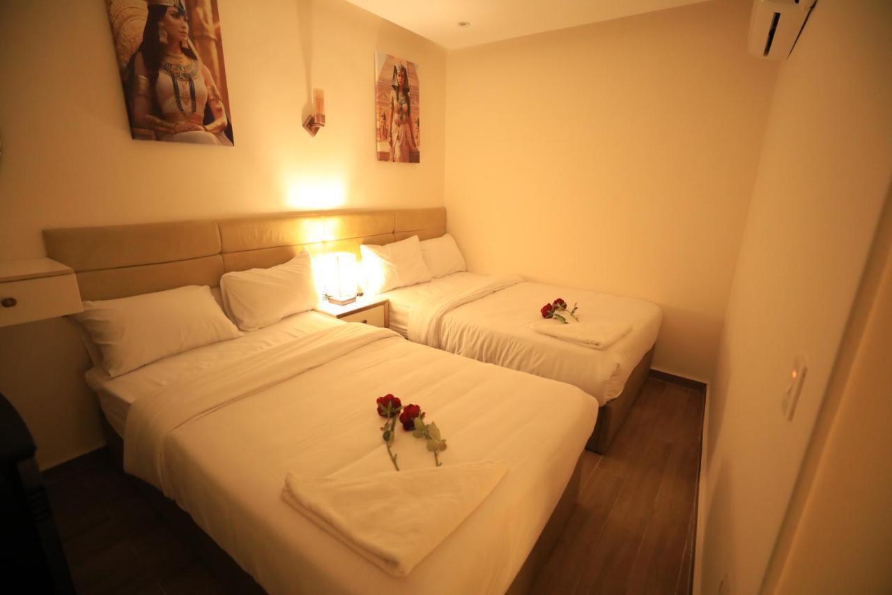 Pyramids Heart Hotel Kafrat al Jabal Luaran gambar