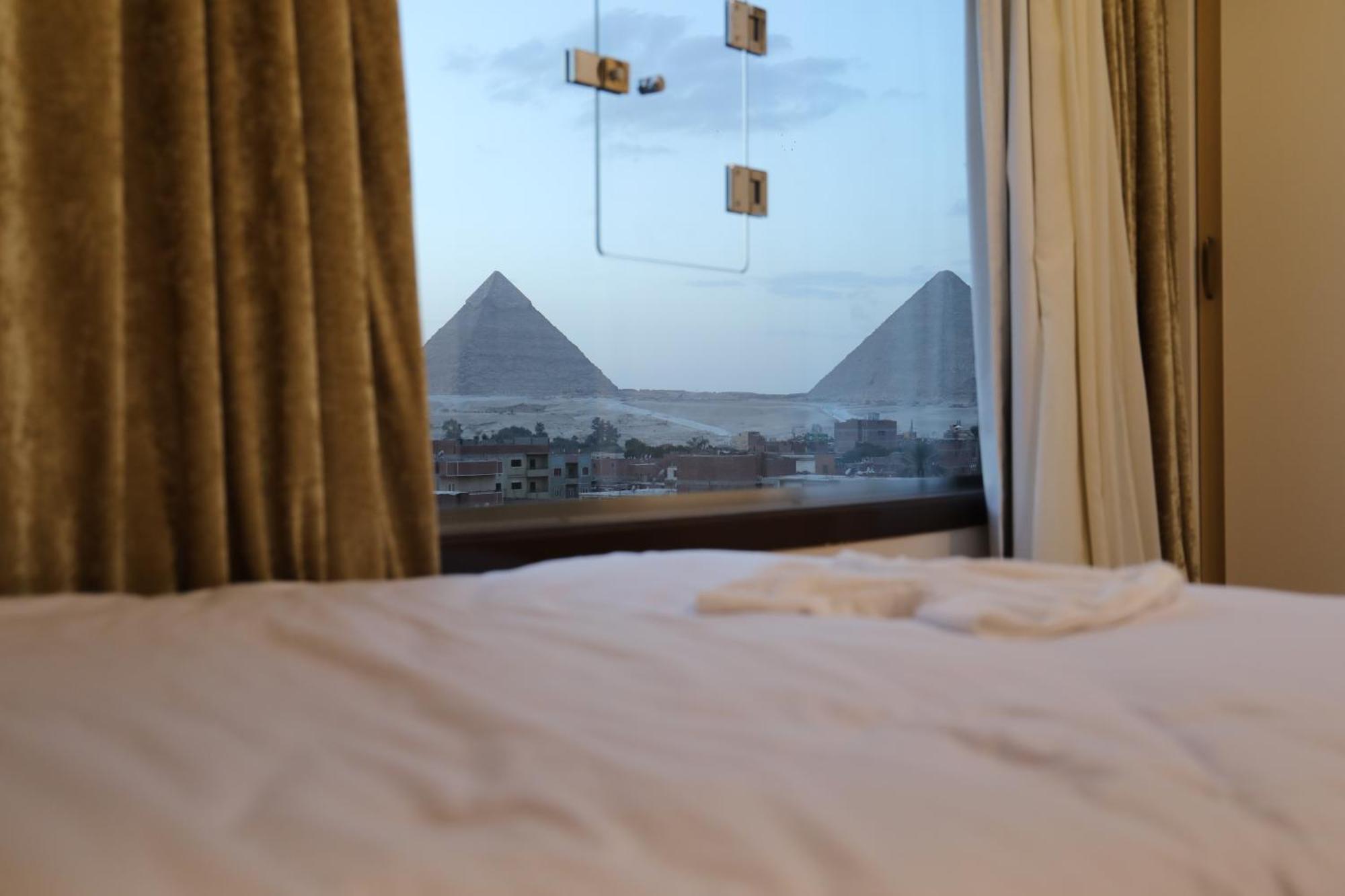 Pyramids Heart Hotel Kafrat al Jabal Luaran gambar